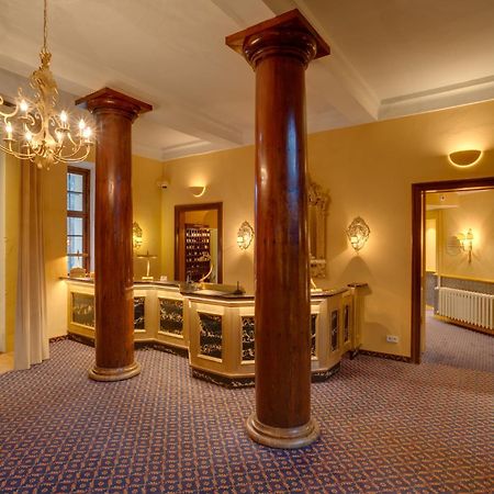 Urlaubsresidenz Marstall Und Kanzlei Im Schlossensemble 吕本瑙 外观 照片
