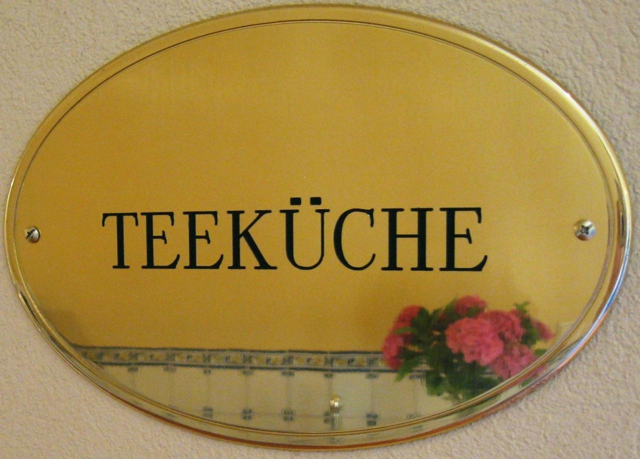 Urlaubsresidenz Marstall Und Kanzlei Im Schlossensemble 吕本瑙 外观 照片